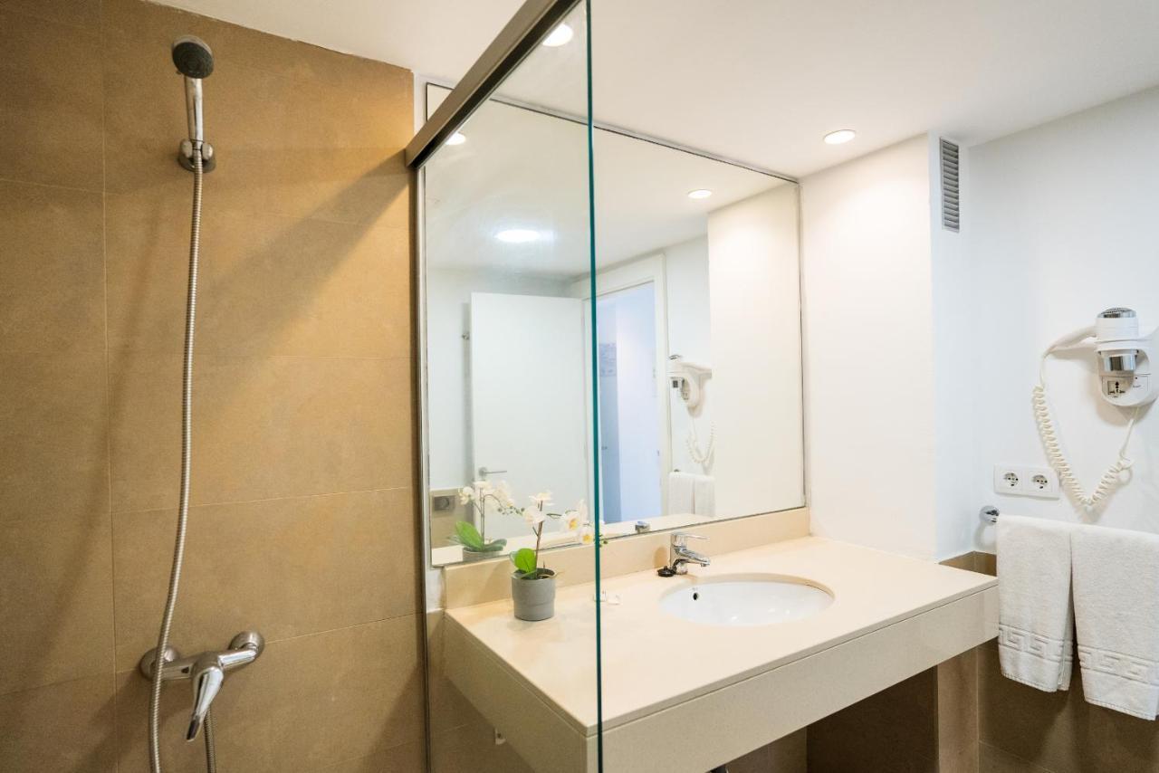 Apartamentos Vacacionales Broncemar San Bartolomé エクステリア 写真