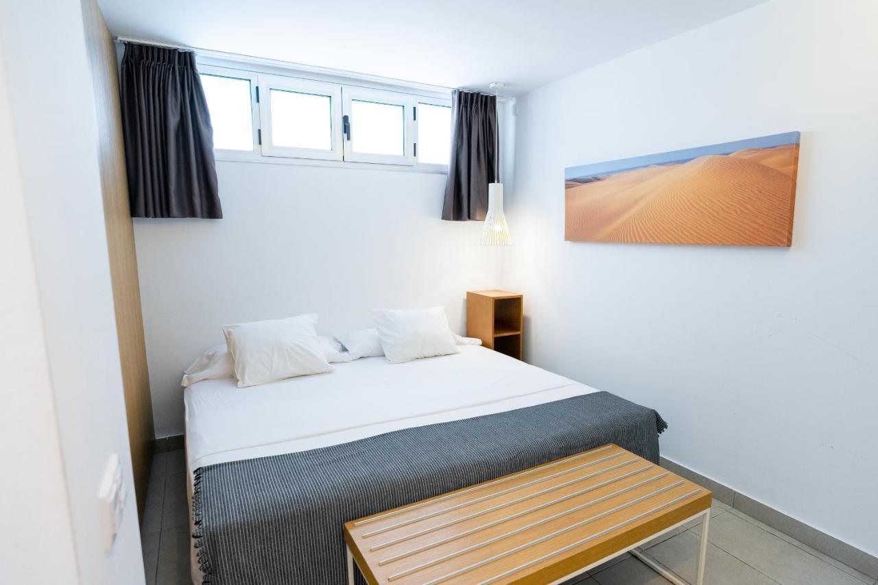 Apartamentos Vacacionales Broncemar San Bartolomé エクステリア 写真
